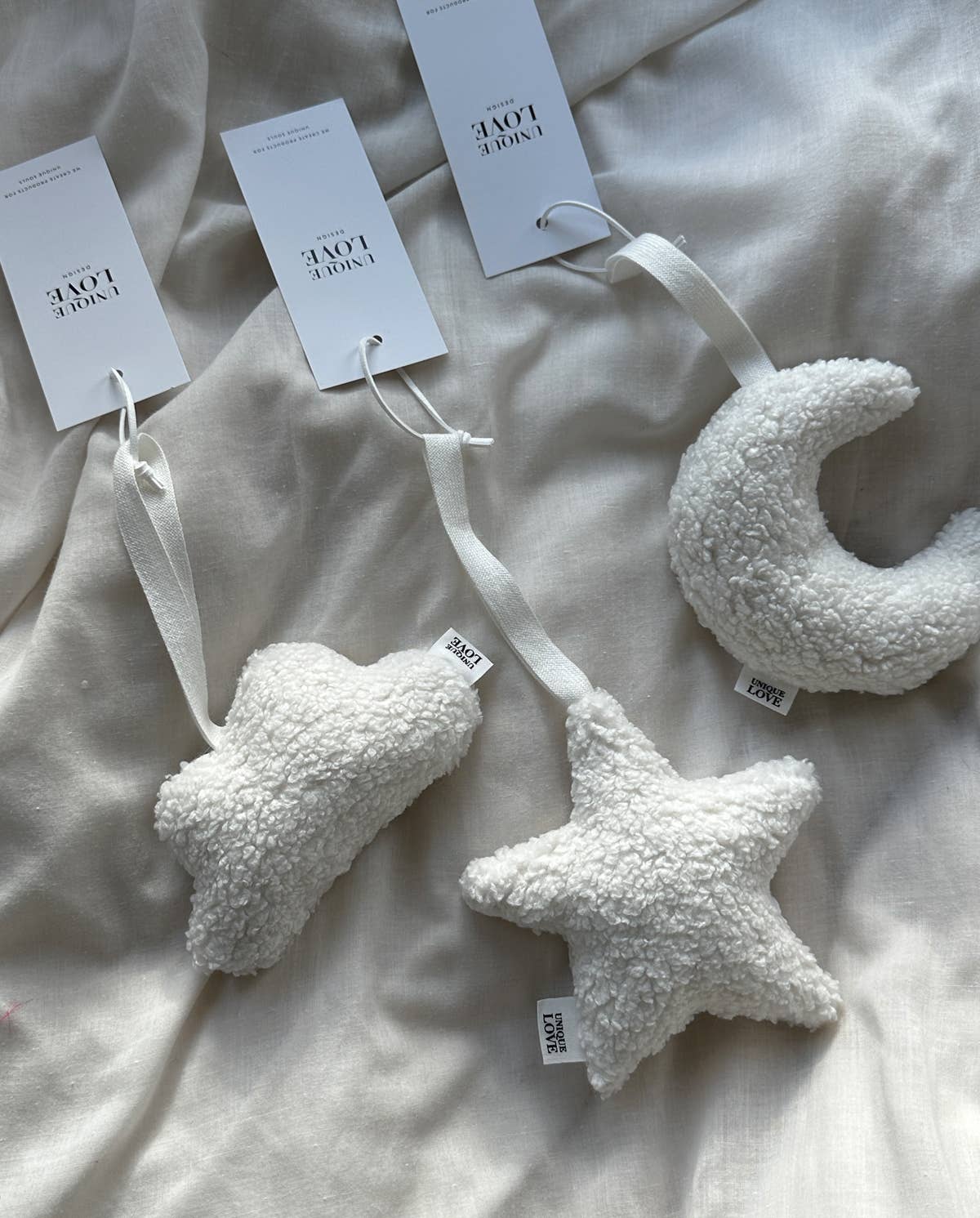 Pacifier Clip Cloud - Soft White