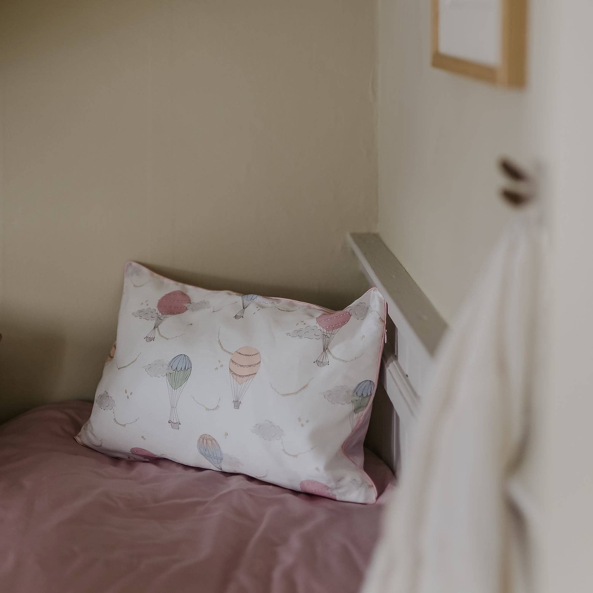 Touch The Sky Toddler Pillow - Pink: Set (Pillowcase + Down Insert)