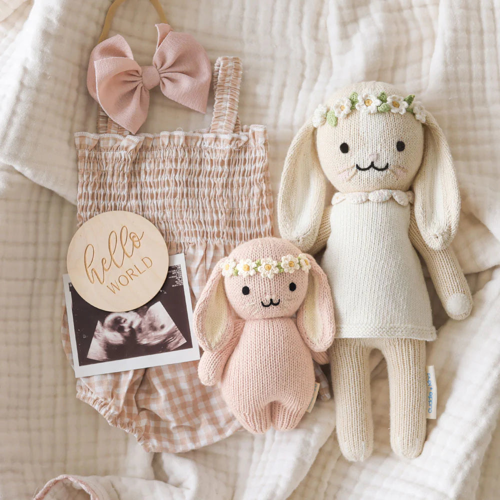 Baby Bunny — Rose with Ivory Floral