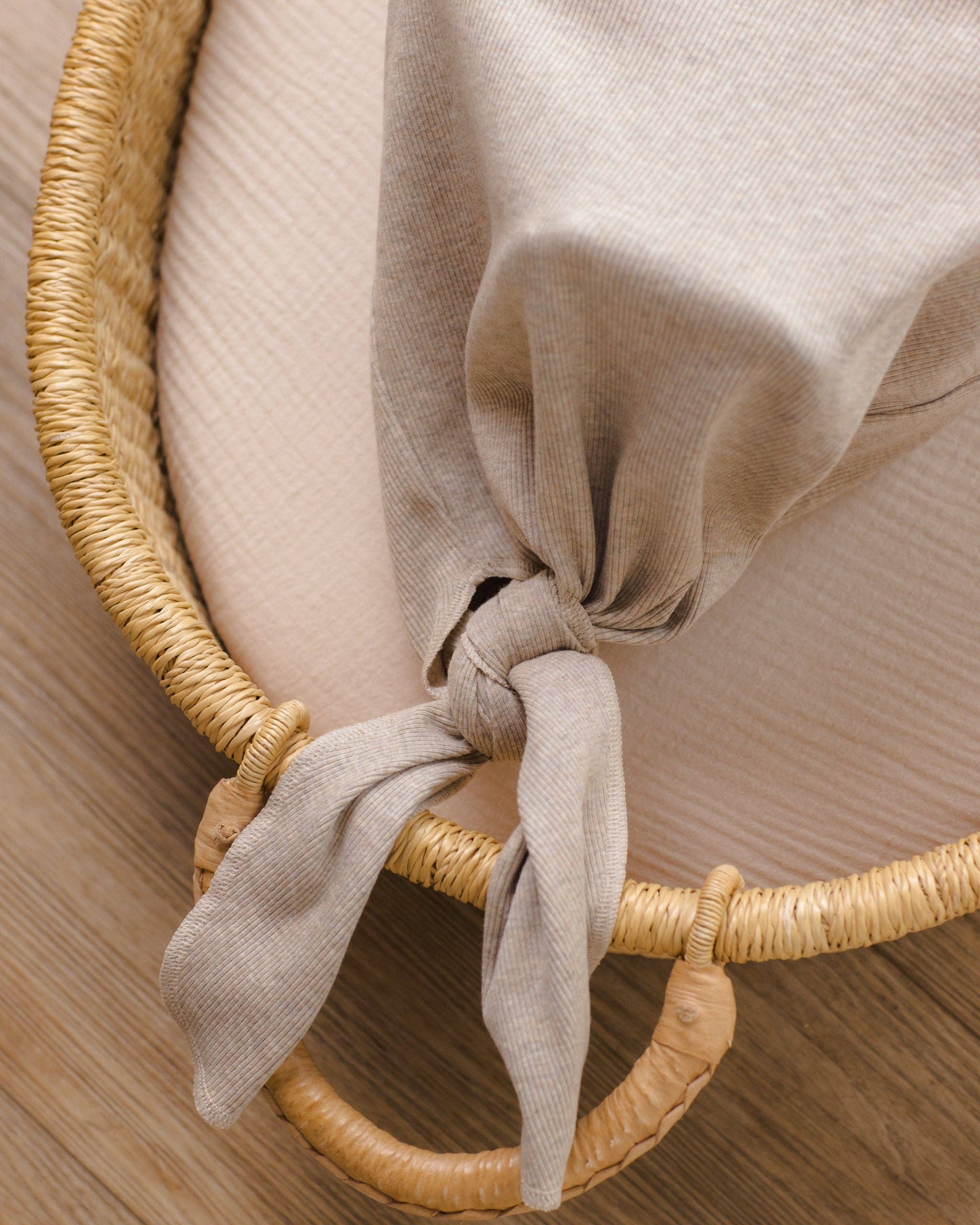 Knotted Baby Gown + Hat - Oatmeal