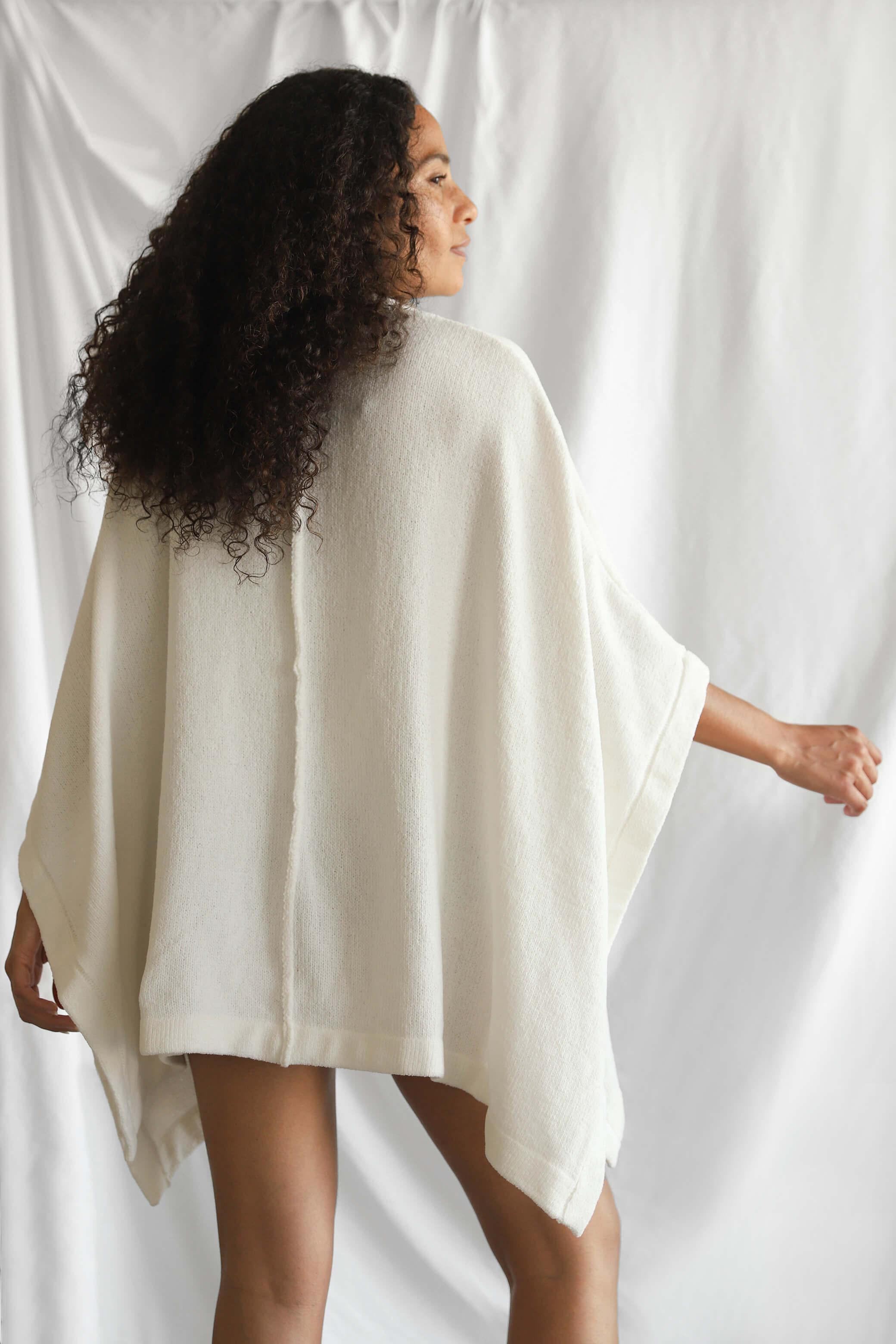 Nube Pocket Wrap - Off White