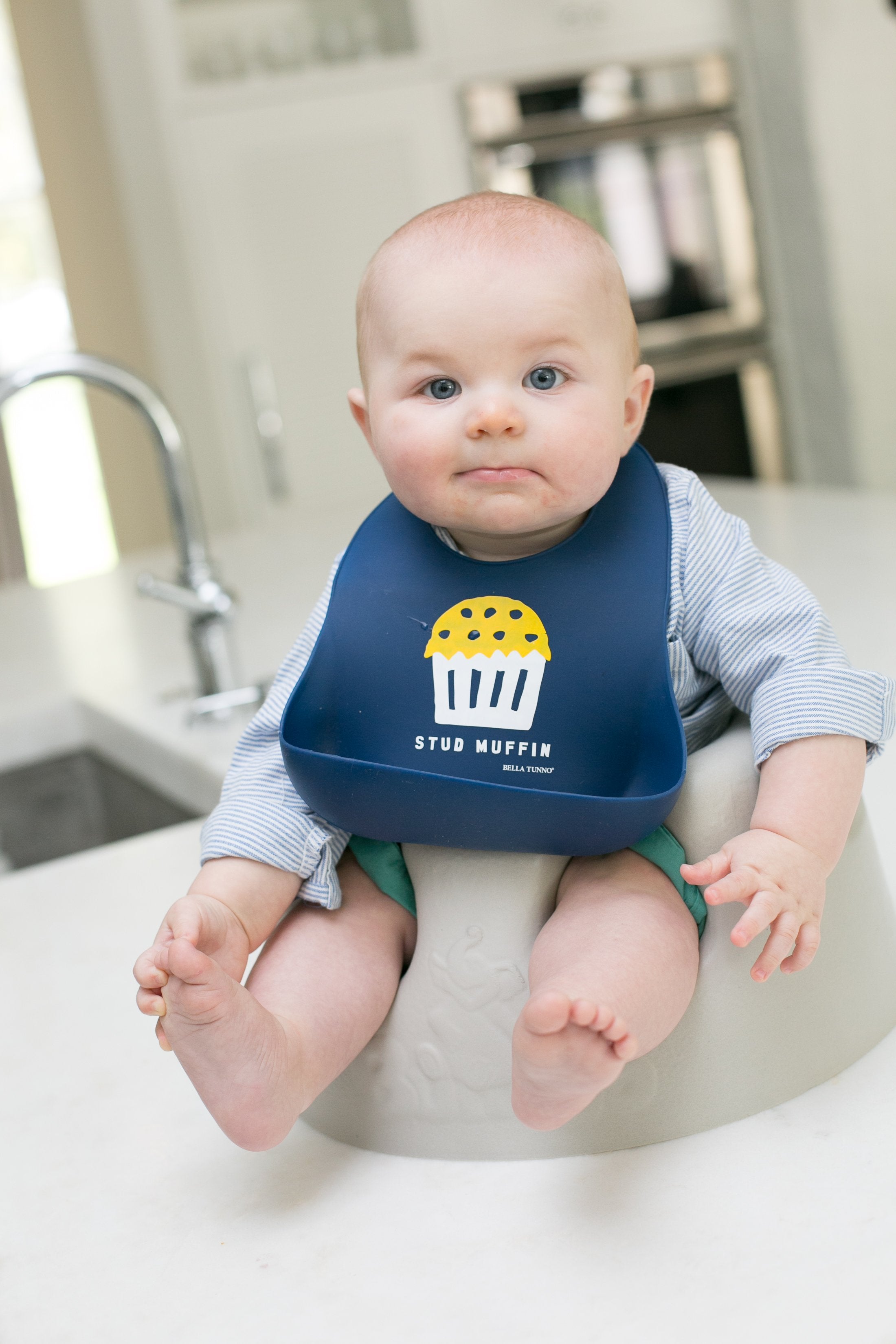 Stud Muffin Wonder Bib