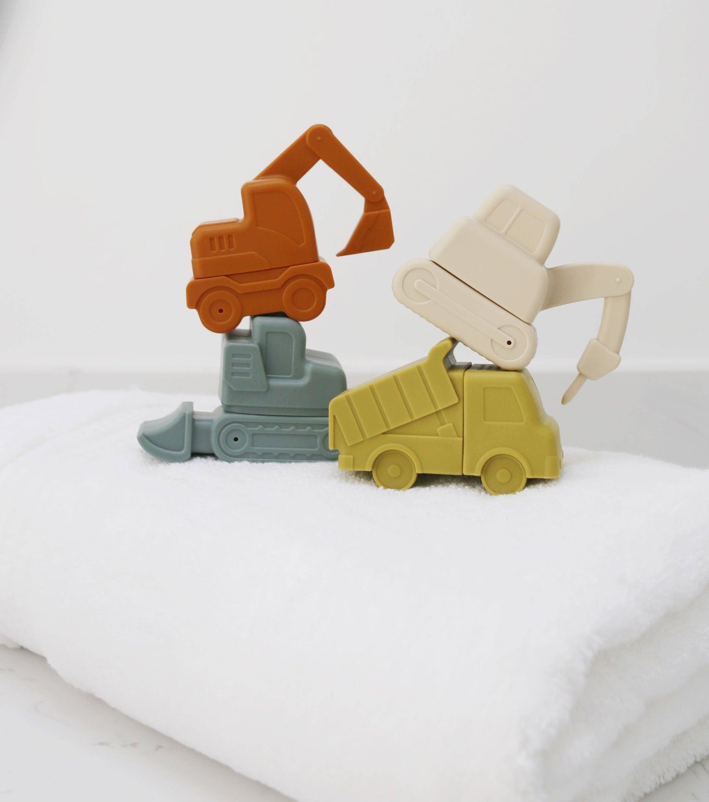 Construction Vehicle Bath Toy Set