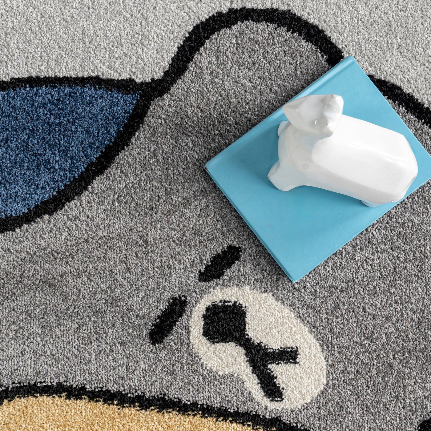 Ryder Sleeping Bear Kids Area Rug: Light Grey -  Rectangle 8' x 10'