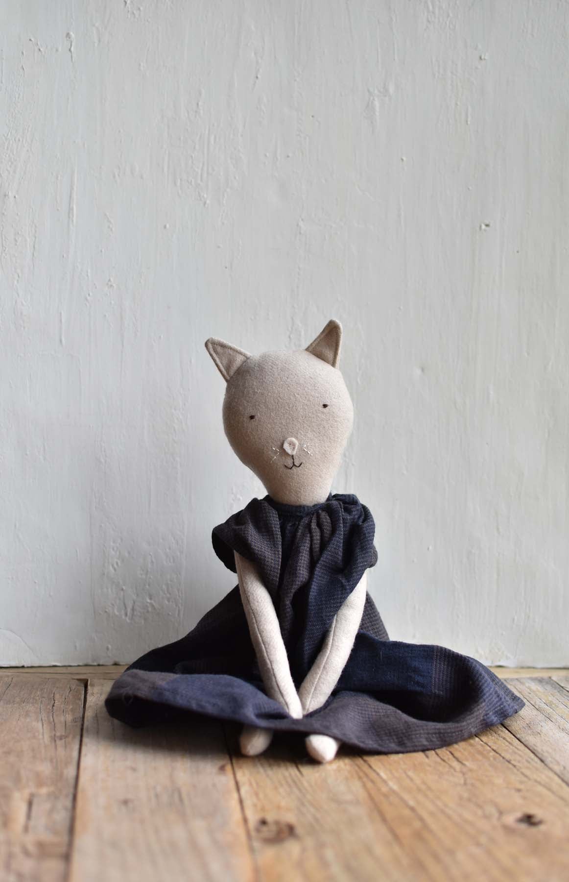 Woolgrass Farm Mae the Cat in Islesboro Plaid Linen Dress