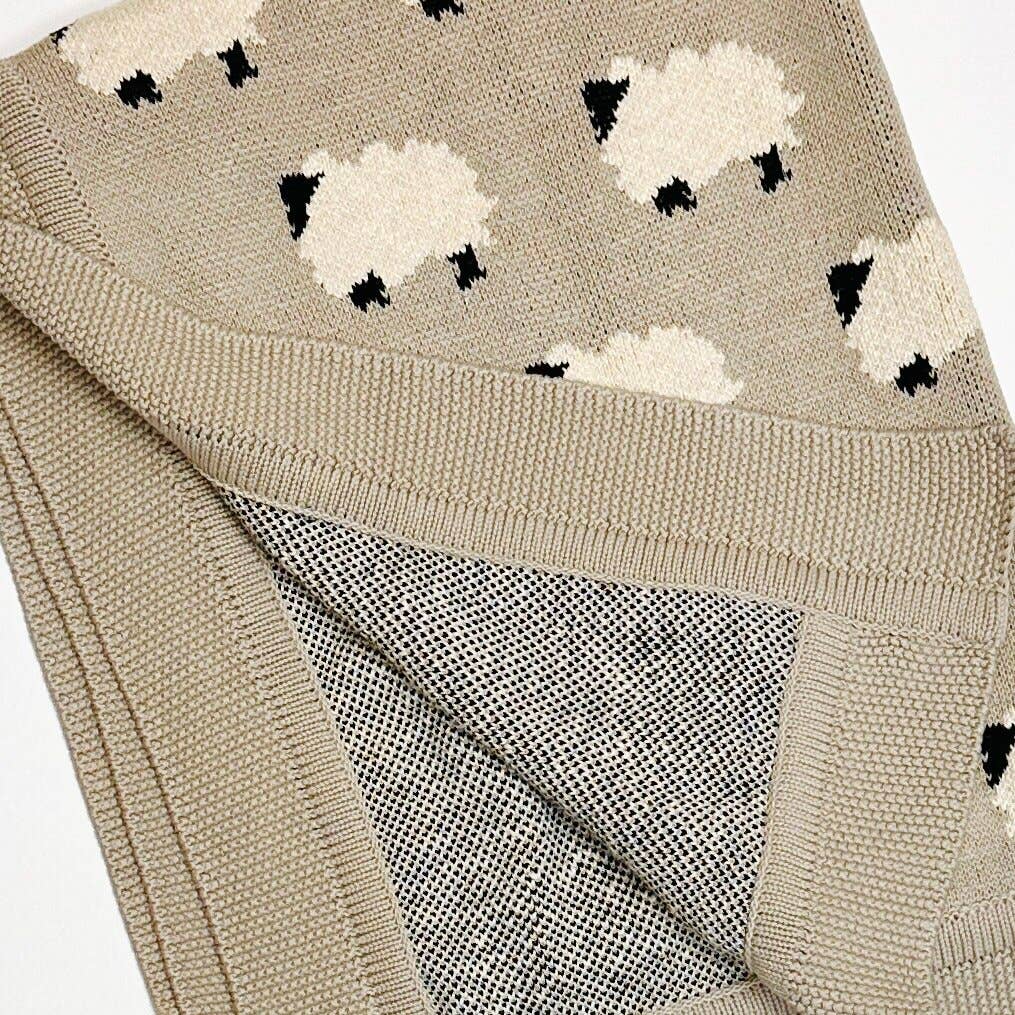 The First Birthday, Viverano Furry Sheep Knit Blanket