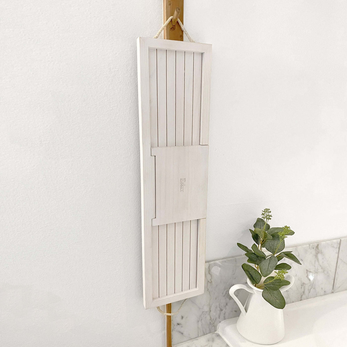 Esker Bath Board, detail