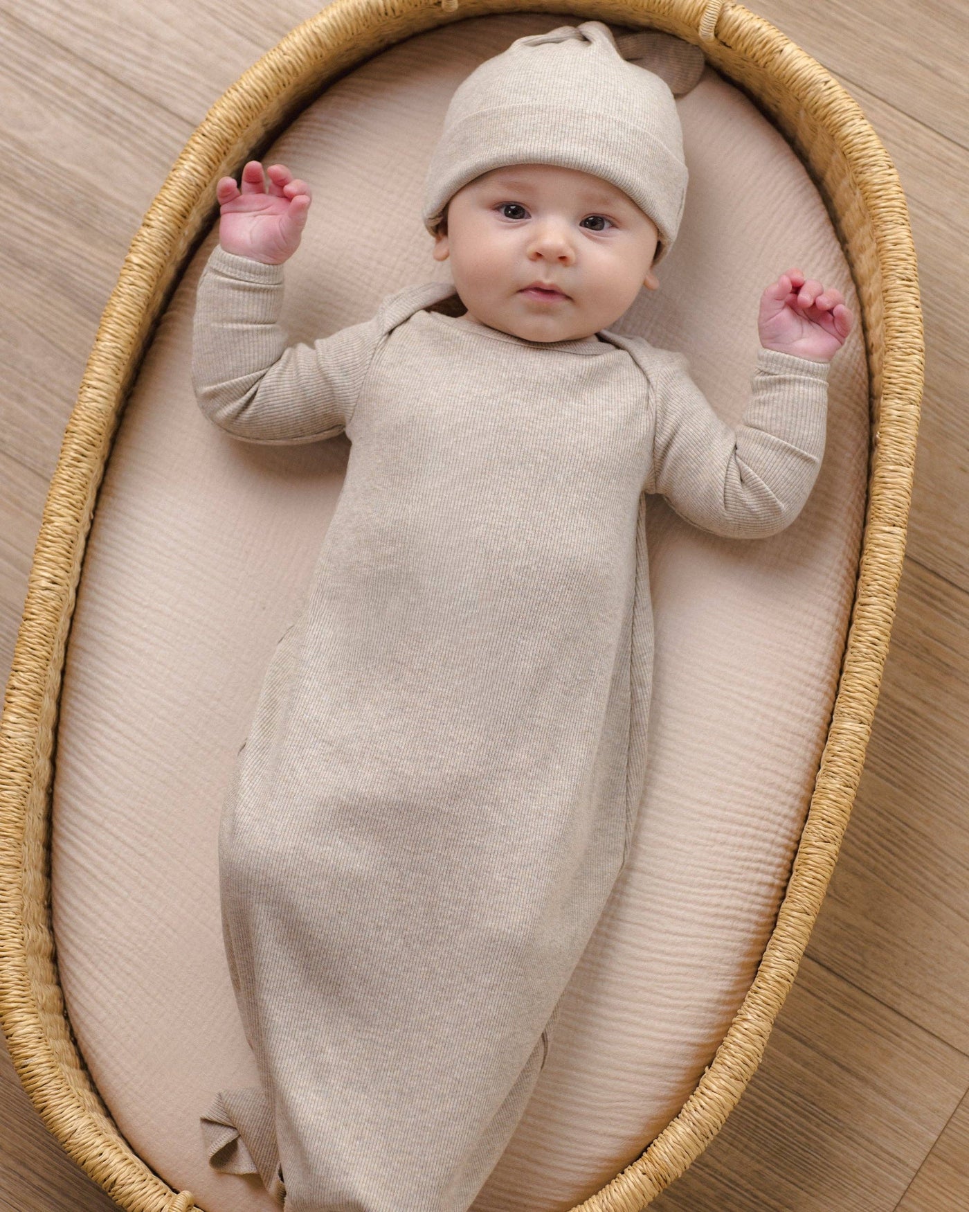 Knotted Baby Gown + Hat - Oatmeal