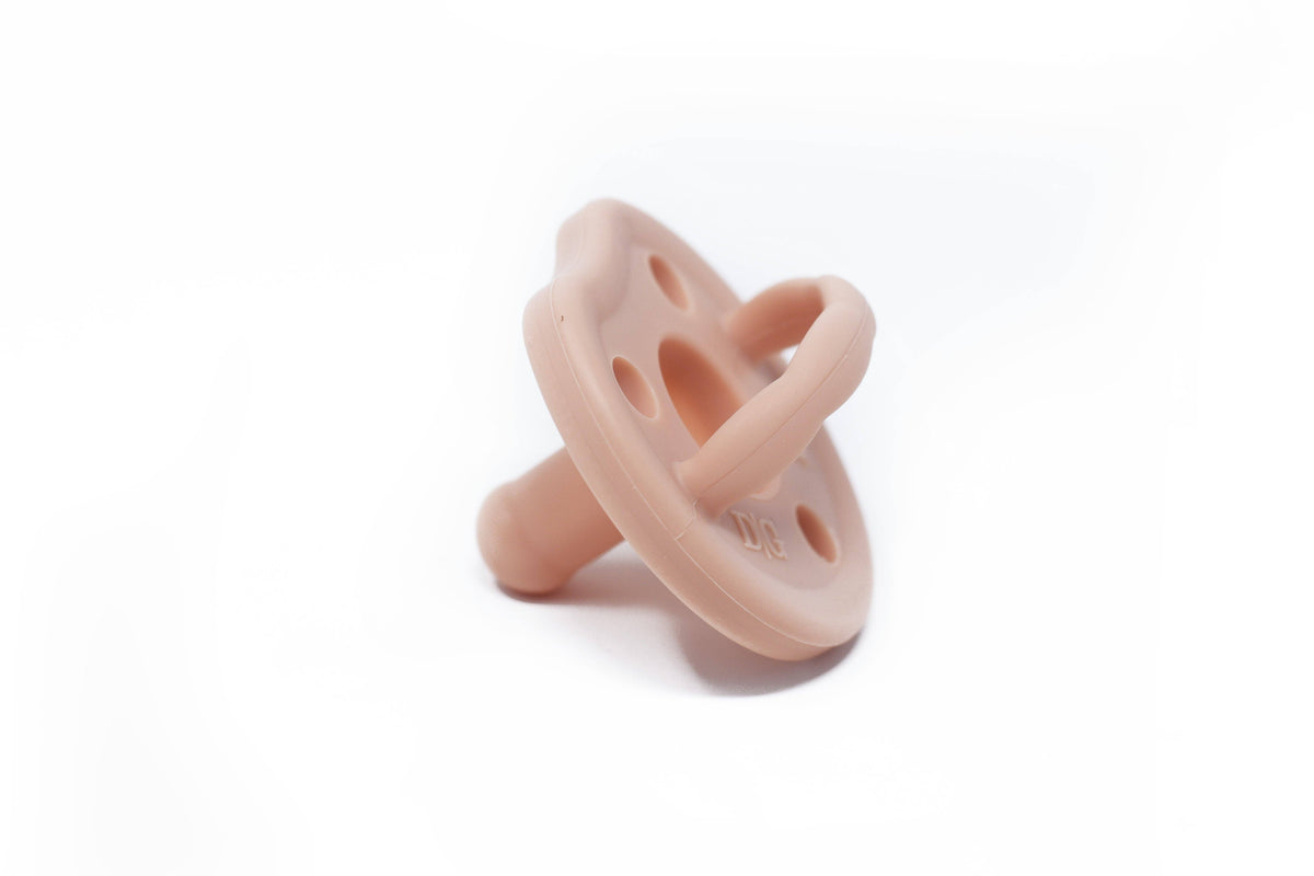 Classic Pacifier, Round Nipple, Flamingo