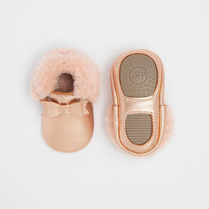 Shearling Bow Moccasin Mini Sole - Rose Gold